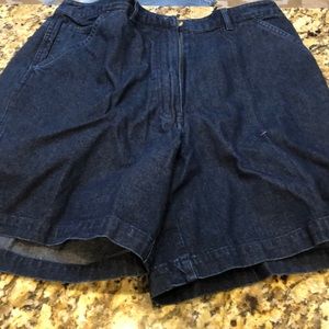 Women’s Petite Vintage Shorts 16